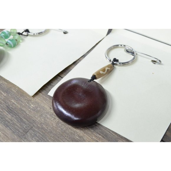 Micato Luxury Safari Keychain Lot Love Bean Complimentary Token - Picture 7 of 12